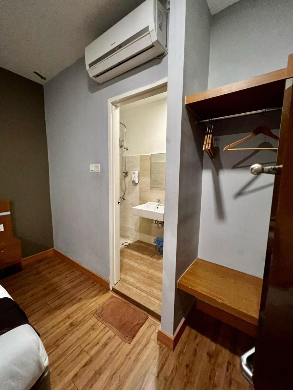Golden Leaf Boutique Hotel Nusa Idaman Formerly Known As Ariana Hotel Johor Bahru Exterior photo
