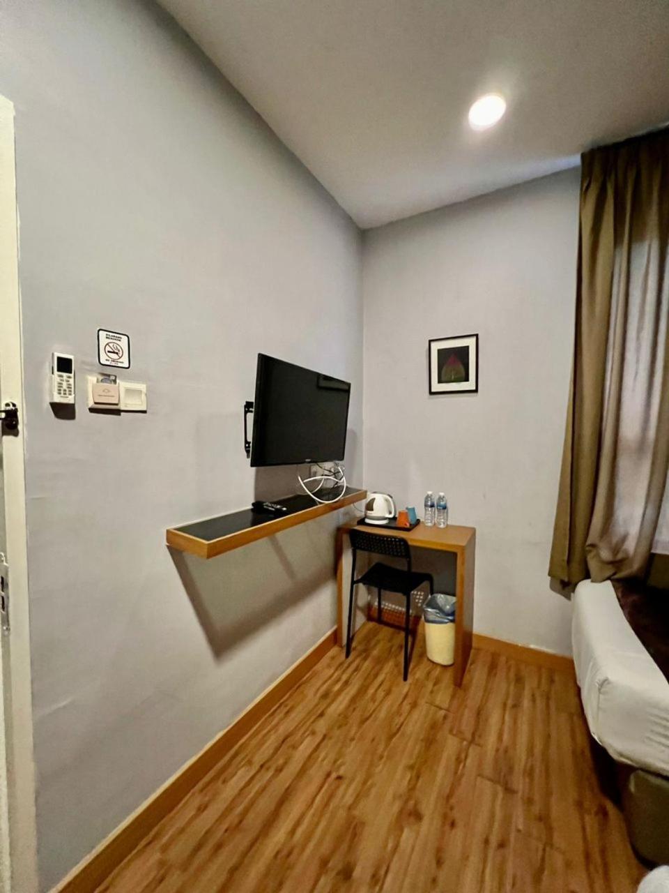 Golden Leaf Boutique Hotel Nusa Idaman Formerly Known As Ariana Hotel Johor Bahru Exterior photo