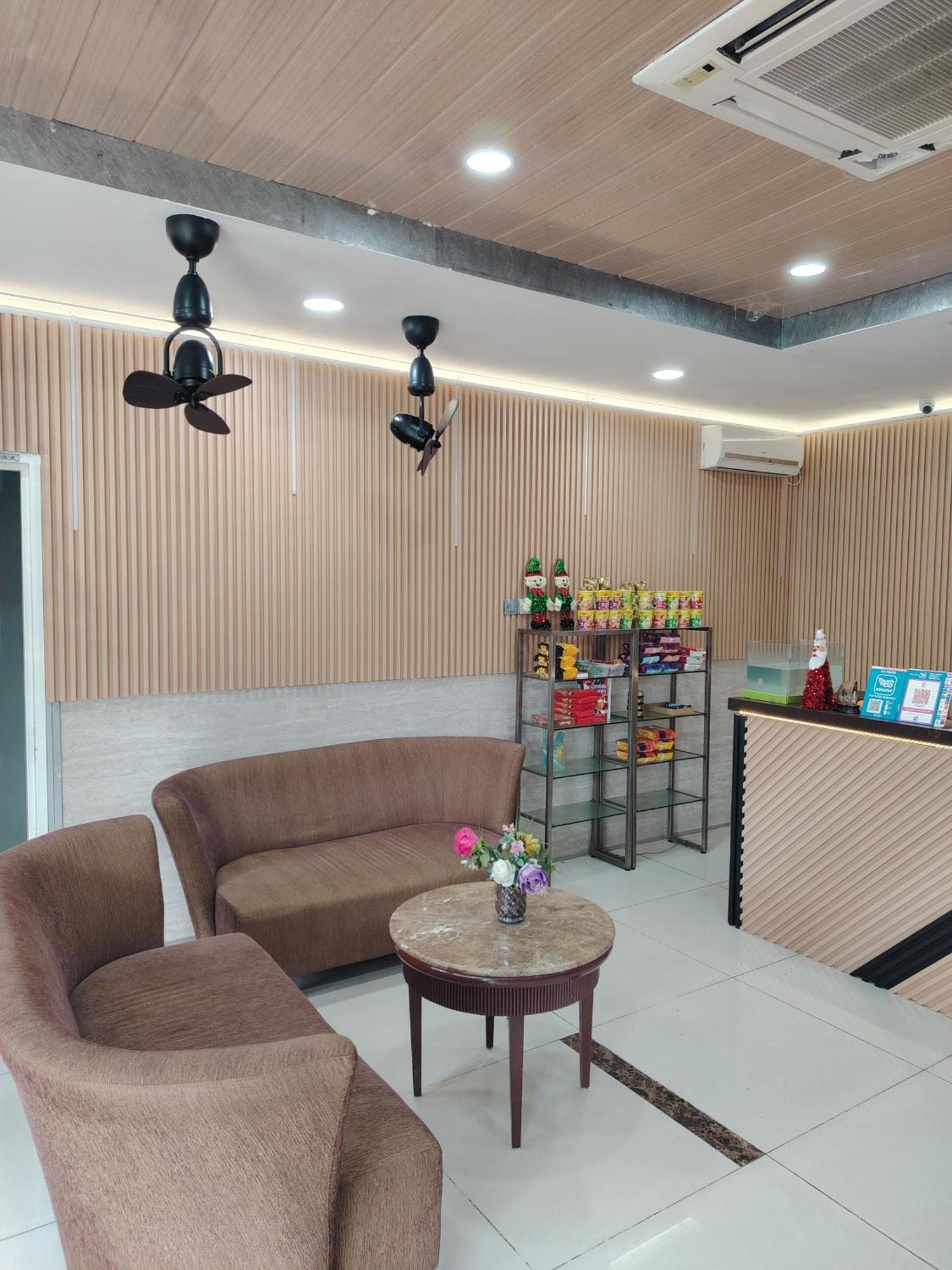 Golden Leaf Boutique Hotel Nusa Idaman Formerly Known As Ariana Hotel Johor Bahru Exterior photo